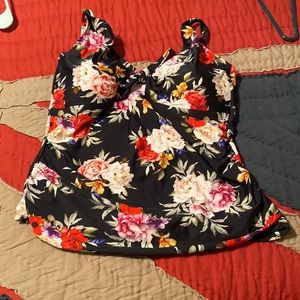 Lysa swim tankini top